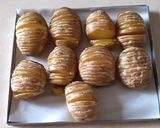 Foto langkah ke 2 dari resep Hasselback Potatoes With Creamy Sauce.
