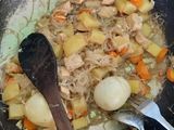 31. Jjim Dak (Semur Ayam ala Korea)