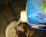 A picture of step 1 of Cornflakes milkshake.
