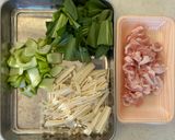 A picture of step 1 of Tofu Dan Dan Soup with Peanut Butter.