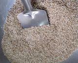 तिळाची लसूण चटणी व बाजरीच्या भाकरी (teelachi lasun chutney ani bajrichya bhakhri recipe in marathi) रेसिपी स्टेप 1 फोटो