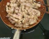 Hình bước làm 2 của món Thịt kho mắm ruốc