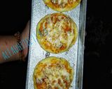 Foto langkah ke 9 dari resep Pizza Mini.