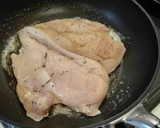 Foto langkah ke 4 dari resep Simple Japanese Chicken Steak.