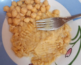 Foto del paso 3 de la receta: Albóndigas de pollo con garbanzos en salsa