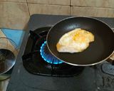 Foto langkah ke 6 dari resep Telur ceplok teflon.