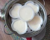 Hình bước làm 2 của món Làm bánh flan cơ bản nhất