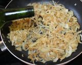 Szűzpecsenye tejszínes hagymamártásban recept fázis 4 fotója
