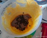 Foto del passaggio 4 della ricetta Ciambella marmorizzata zucca e cacao
