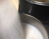A picture of step 1 of Creamy jelly custard.