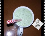 A picture of step 1 of Cucumber and Coconut shake.