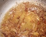 A picture of step 3 of Mater pulao.
