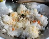 Foto langkah ke 4 dari resep Nasi Goreng Mentega Wortel.