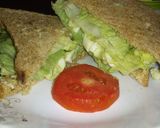 A picture of step 4 of Egg and Avocado Sandwich.