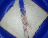 A picture of step 4 of Egg Sandwhich.