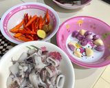 Foto langkah ke 1 dari resep Oseng cumi pete.