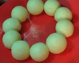 A picture of step 3 of Gulab jamun.