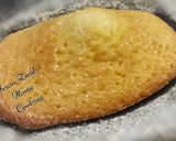 A picture of step 4 of ☕🍪Madeleines🍪☕.