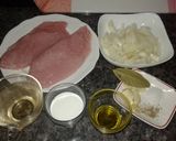 Foto del paso 1 de la receta: Filetes de solomillo de pavo a la crema