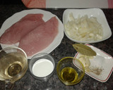 Foto del paso 1 de la receta: Filetes de solomillo de pavo a la crema