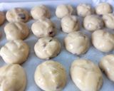 Lilahagymás pogácsa recept fázis 7 fotója