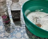 Foto del paso 3 de la receta: Mini pancitos saborizados de harina integral y yogurt