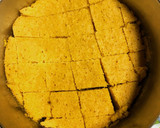 A picture of step 4 of Khaman Dhokla.