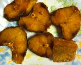 A picture of step 2 of Masor Tenga (Assamese Fish Delicacy).