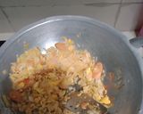 Foto langkah ke 3 dari resep Nasi Goreng Praktis.