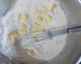 A picture of step 2 of Apple pie.