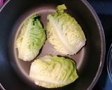 Foto del paso 2 de la receta: Ensalada templada de cogollos de lechuga y parmesano