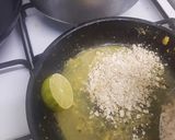 A picture of step 2 of Oaty shorba(meat).