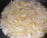 A picture of step 1 of Khageena (Spicy scrambled eggs).