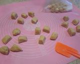 Foto langkah ke 4 dari resep Bolen Pisang (Coklat Keju) Anti Gagal.