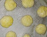 Foto del paso 2 de la receta: Pancitos de harina leudante