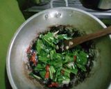 Foto langkah ke 8 dari resep Tumis Caisim Tahu Bakso.