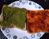 A picture of step 1 of Cabbage toast.
