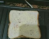 A picture of step 3 of Grilled aloo sandwich.