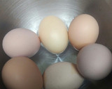 A picture of step 3 of Deviled Eggs in a Salad.