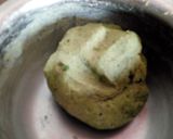 A picture of step 5 of Spinach and cheese paratha.