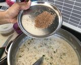 A picture of step 3 of Seviyaan Kheer/Sev Ni Kheer/Vermicelli Kheer.