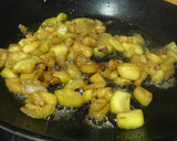 Foto del paso 2 de la receta: Pasta cremosa con calabacín y yogurt griego