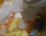 Foto langkah ke 2 dari resep Rock Melon Yogurt Basket.