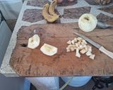 Foto del paso 1 de la receta: Ensalada de frutas re grande 🍍🍎🍑🍌
