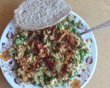 Zöldborsós tojásrántotta reggelire recept fázis 3 fotója