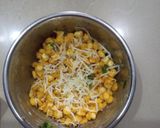 ચીઝી મકાઈ ચાટ(cheese makai chaat recipe in Gujarati) રેસીપી સ્ટેપ3ફોટો