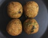A picture of step 3 of Masala rice balls.
