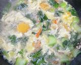 Gambar langkah 8 resipi Sup Sayur Tofu Telur.