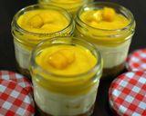 Foto langkah ke 8 dari resep Kuweni Mango Cheesecake.