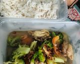 Gambar langkah 3 resipi Ayam Rebus Sos Tiram.